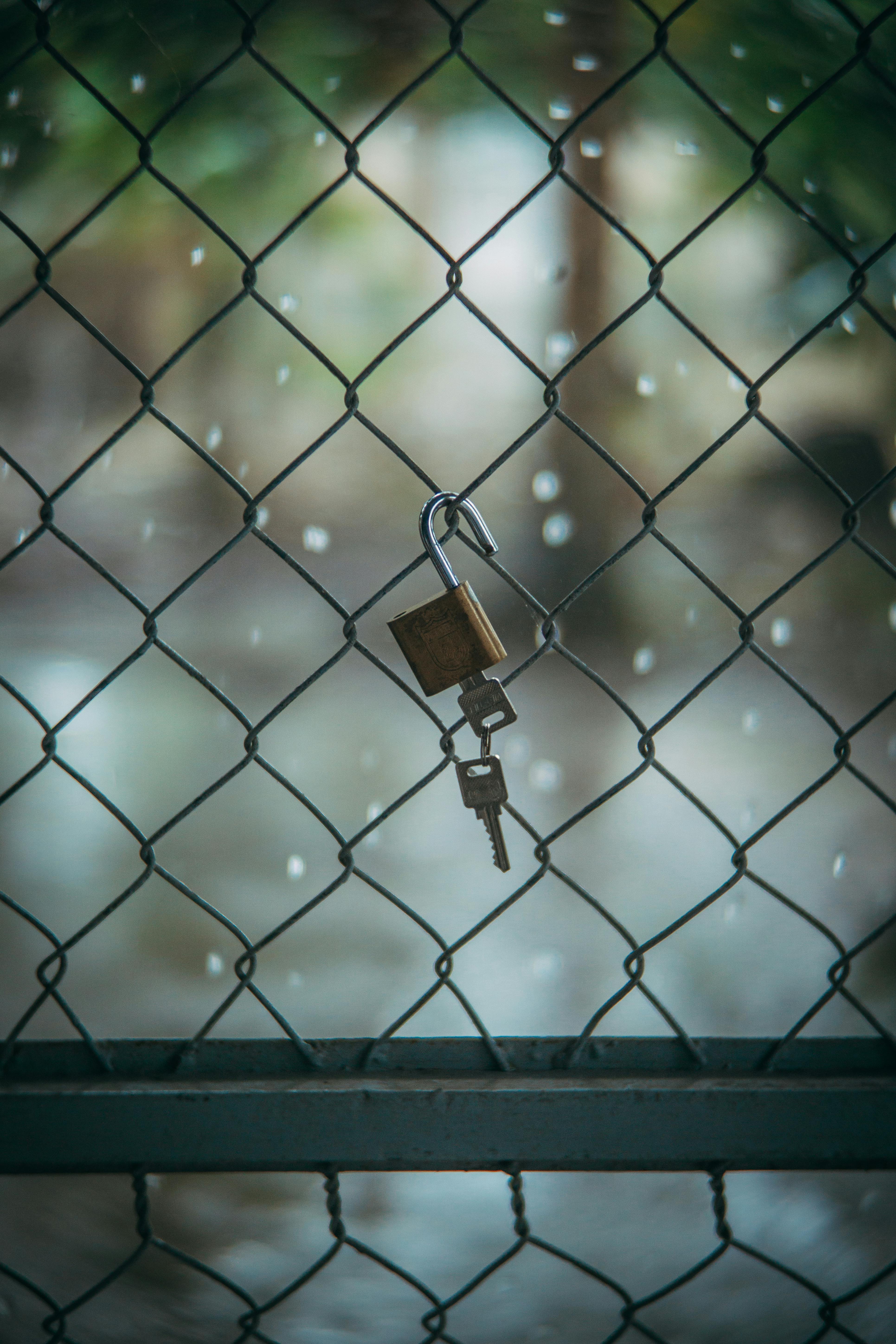 Commercial locksmith services